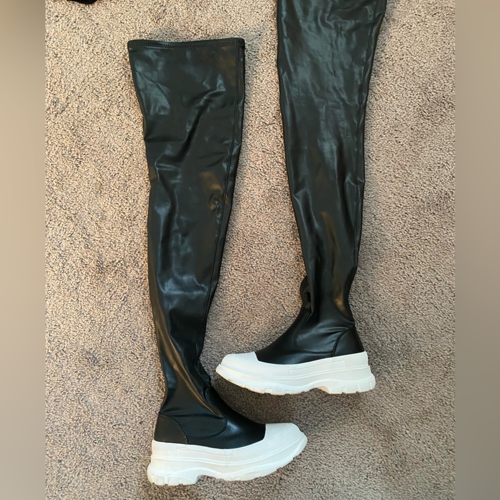 Thigh high Boots